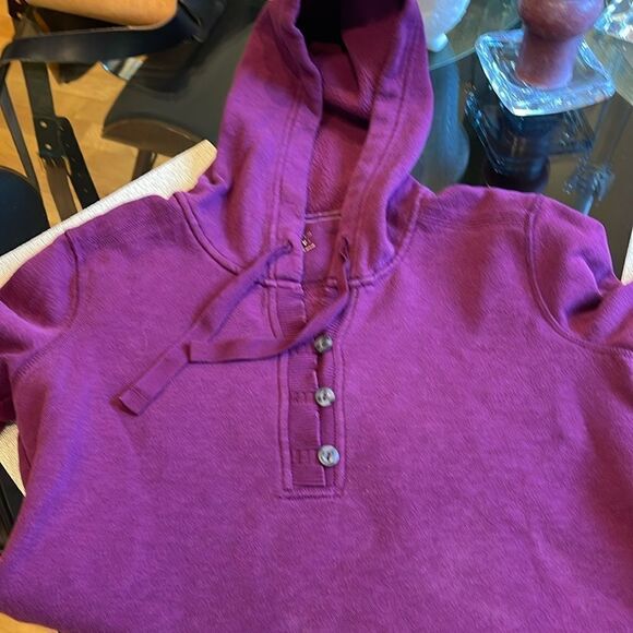 Edie Bauer hoodie - Picture 1 of 3